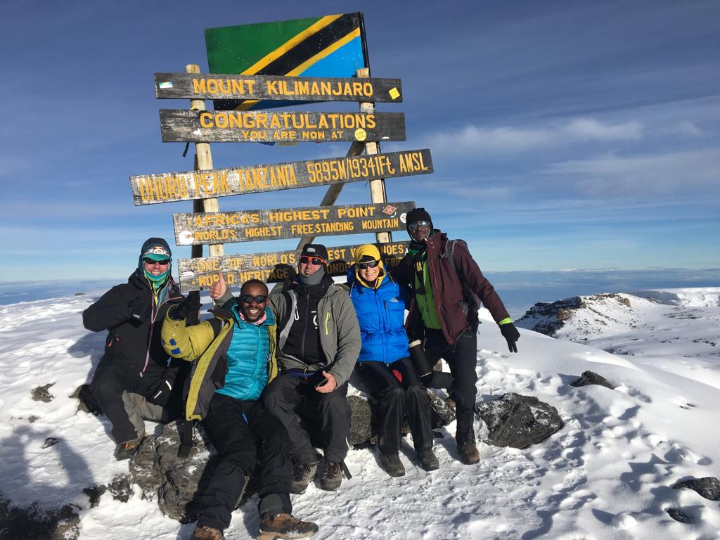 Kilimanjaro Summit mit Bergsteigern, 2019 Besteigung