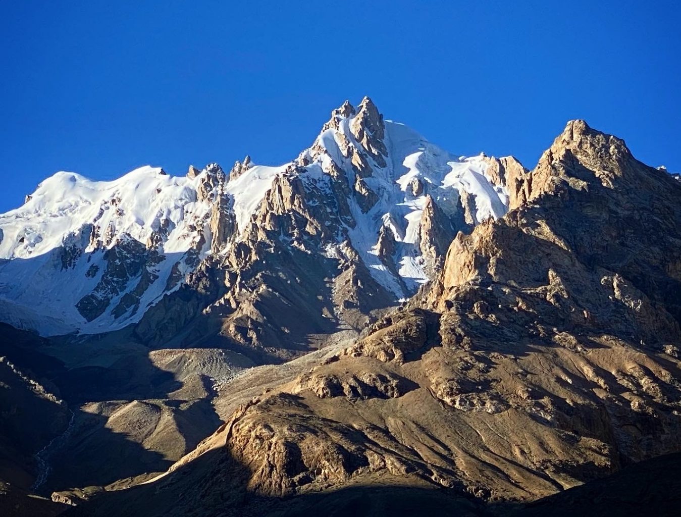 Shimshal Kue'Dhg'hd mountain 6105m