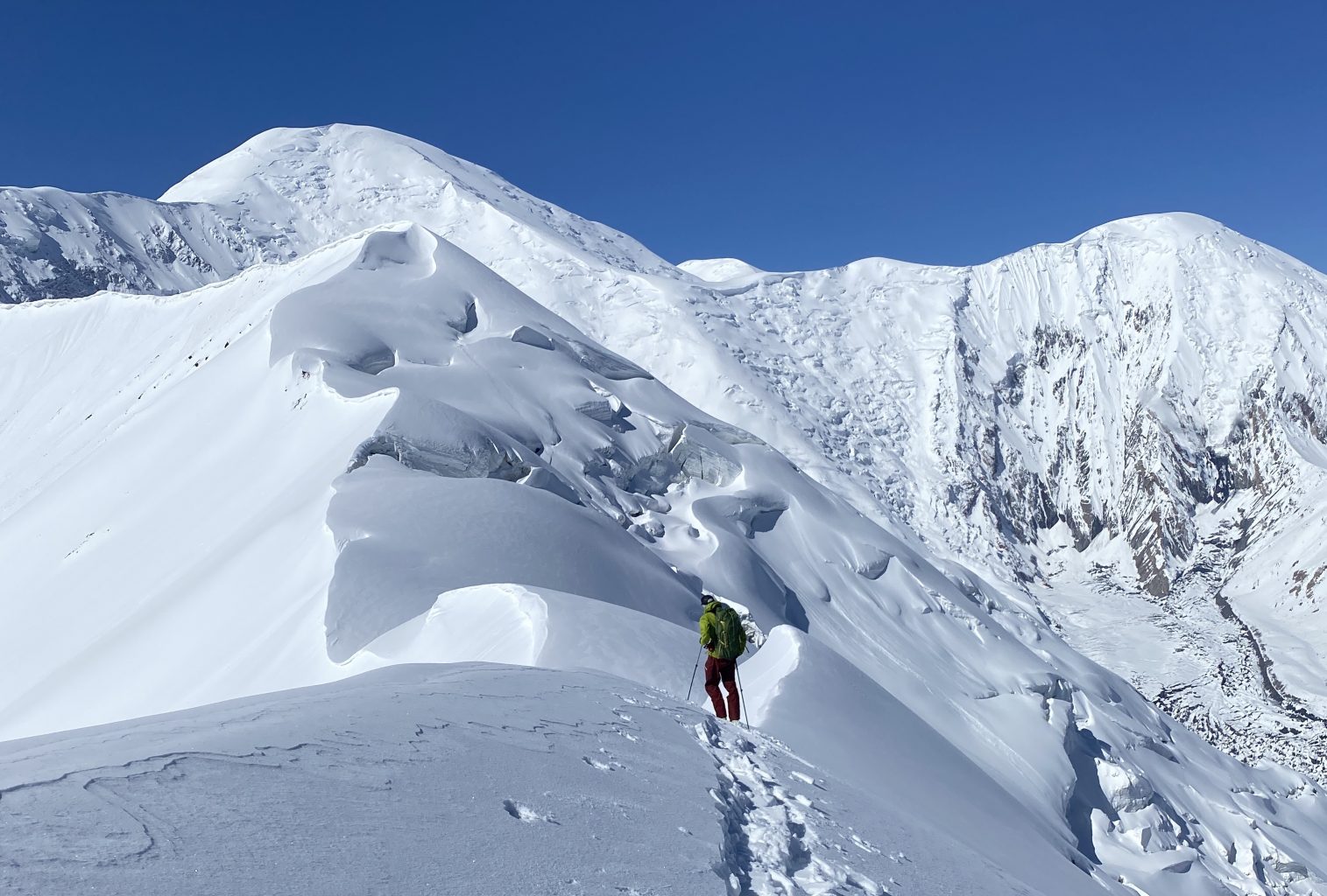 Lenin Peak 2021 Mountaineer on the Royal Traverse Route