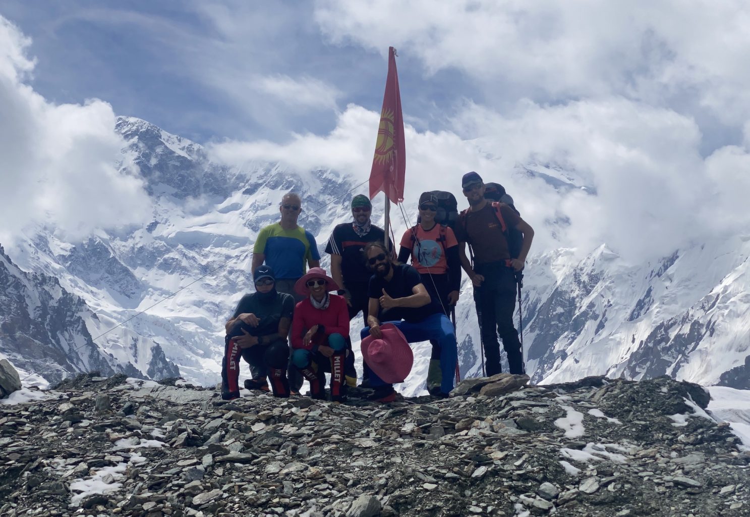 Khan Tengri Team, Bergsteiger vor Pik Pobeda