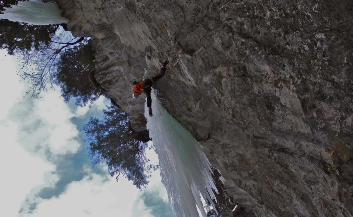 2015-02-Kander-Ice-Kiental-Elvis