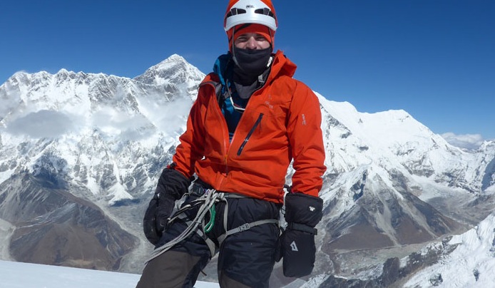 Summit-Ama-Dablam-2015   