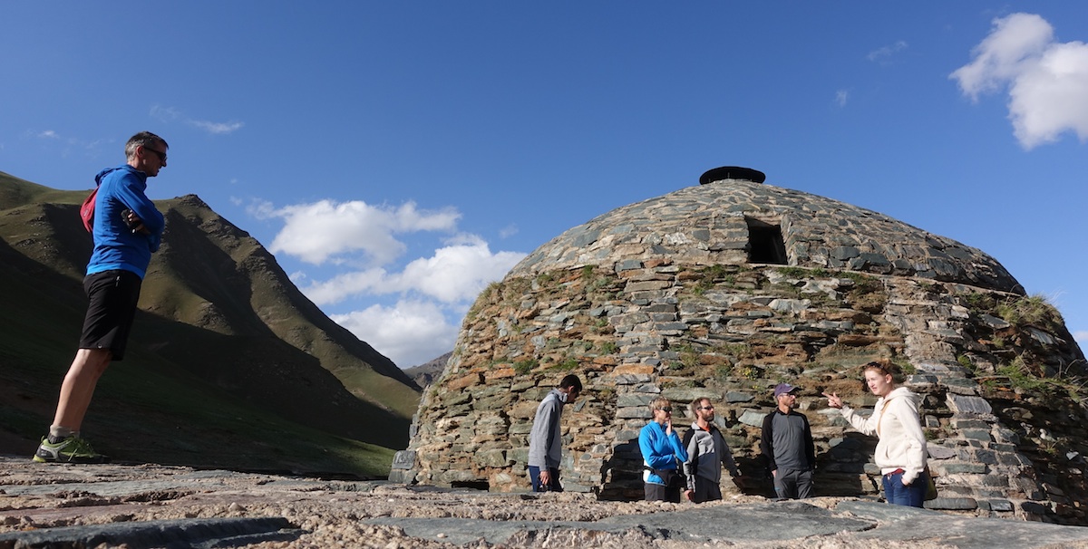 SummitClimb.ch-04-Tash-Rabat 