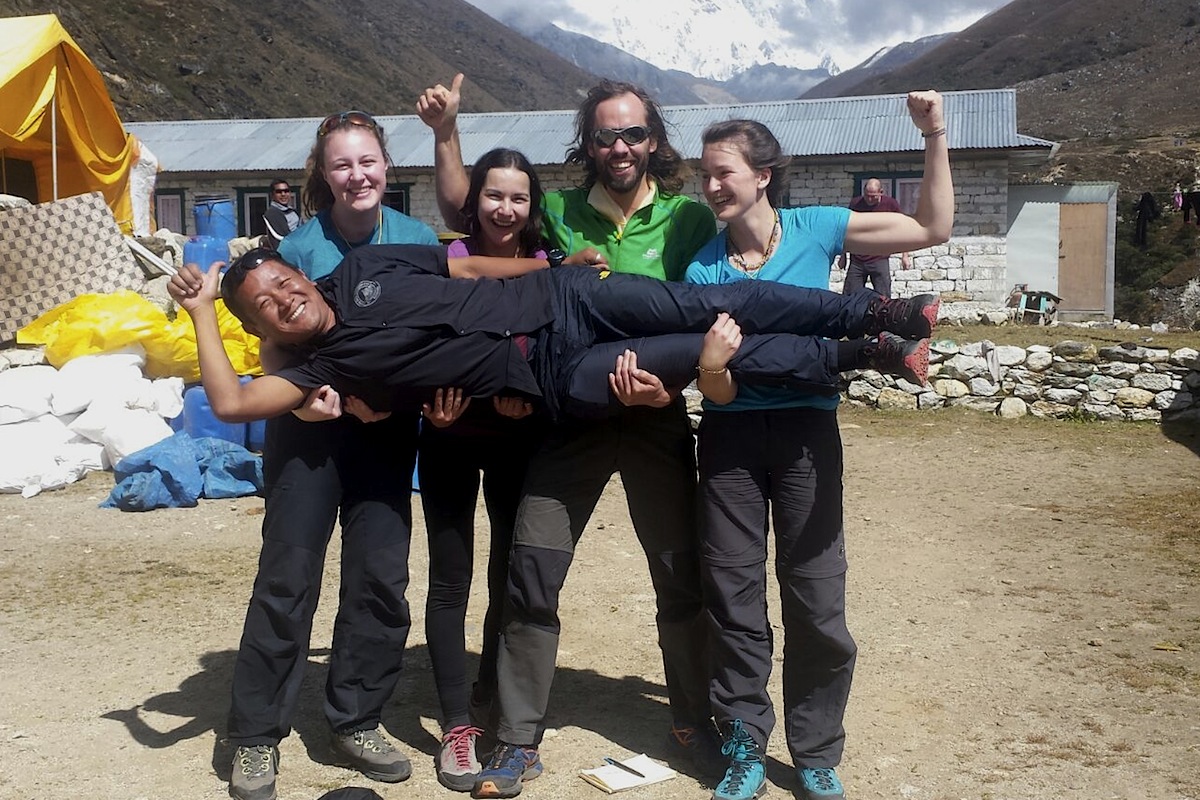 EBC-Trek-Team-Start-Pangboche 