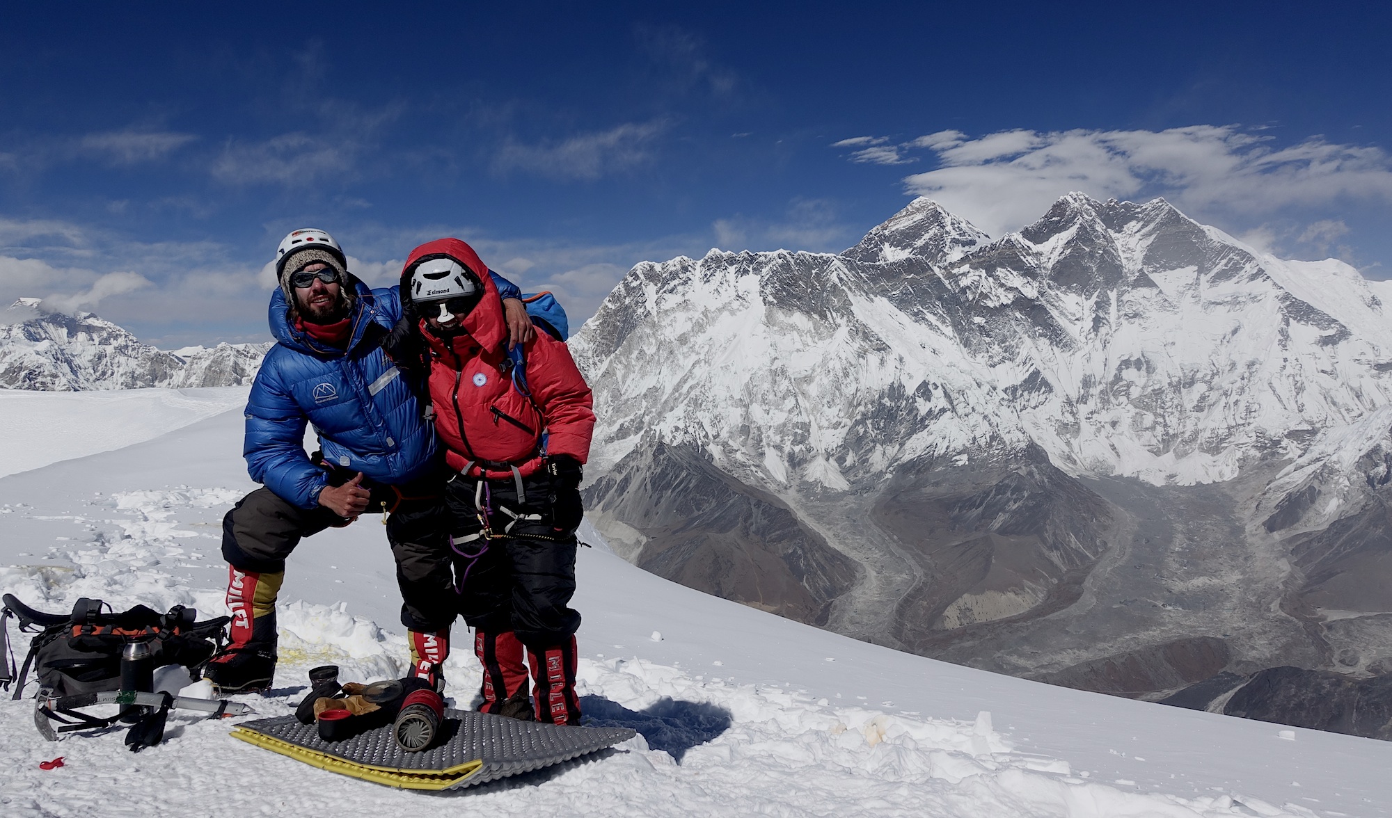 Summit-Ama-Dablam-Gipfel-Felix-Magdalena-Everest               