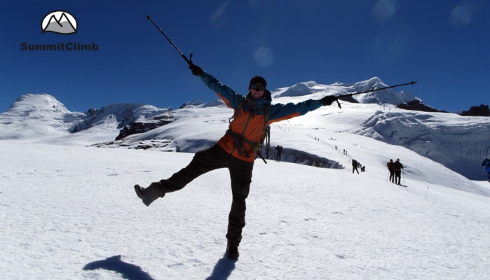 Summit-Meru-Caroline-enjoying-High-camp   