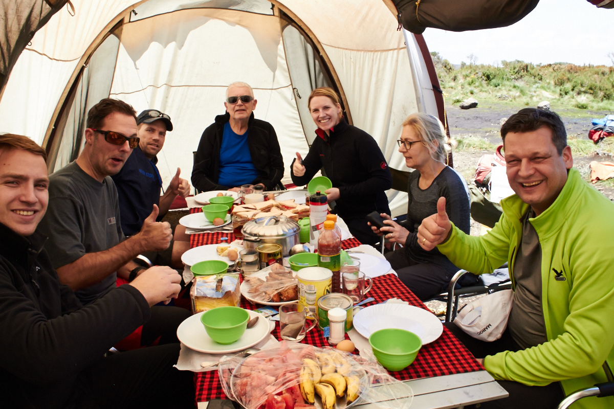 Kilimanjaro-2016-FelixBerg-Bild2 essen              