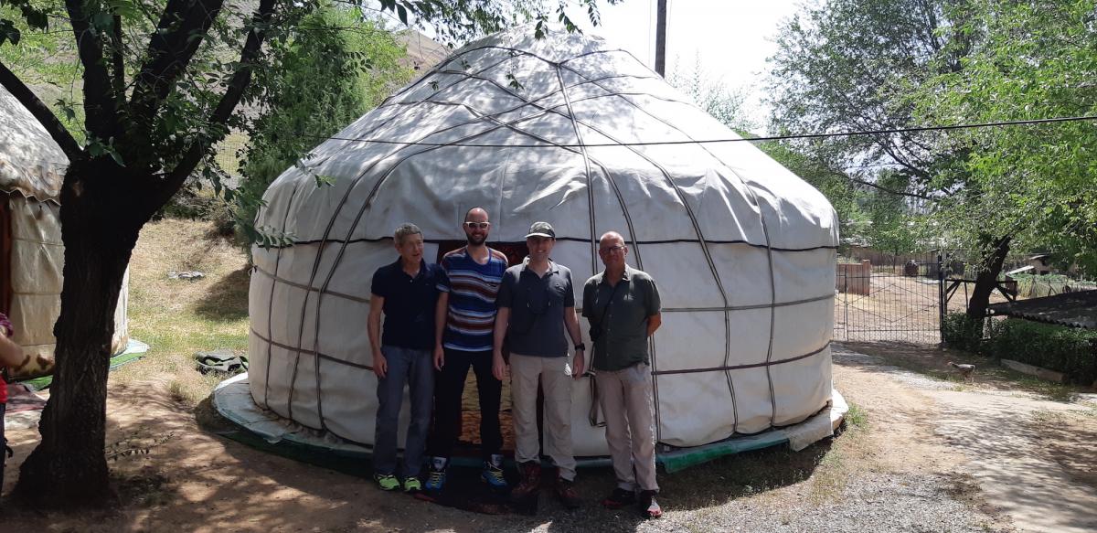 SummitClimb Pik Lenin 0 group