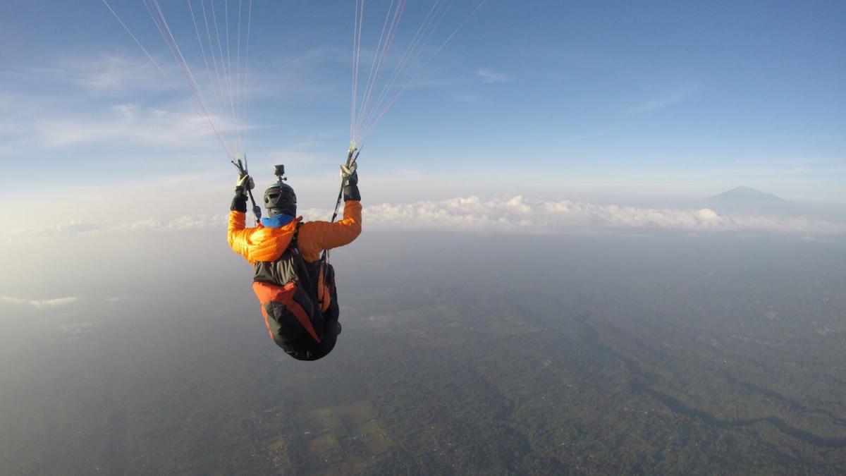 2018-1-JAN-Kilimanjaro-flight-Julian-Beermann