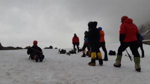 Aconcagau-2019-Feb-8-Schnee