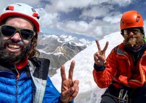 Koh-E-Dhg-hg-6105m-Summit-Felix-Patrick